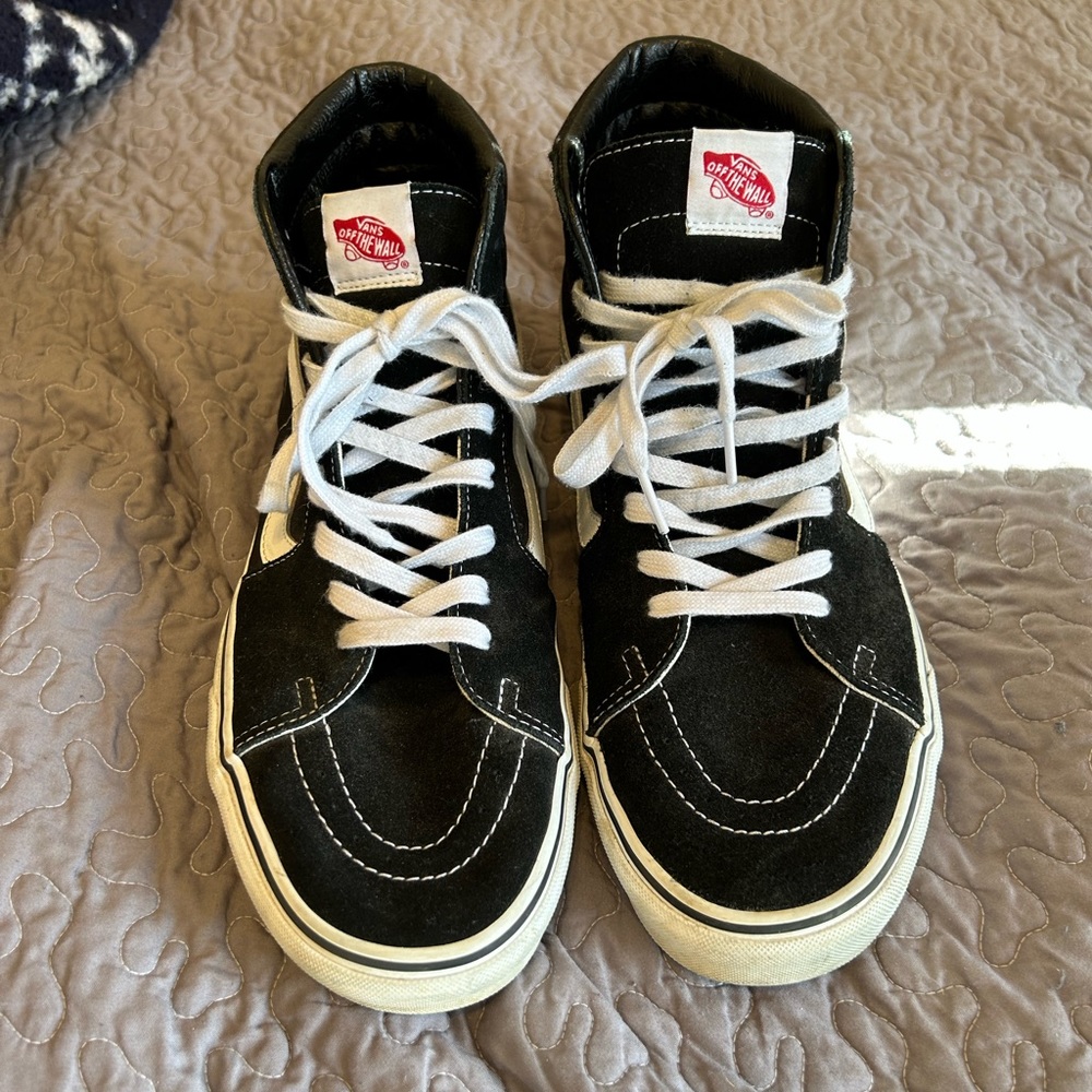 Men’s Classic Vans size 12